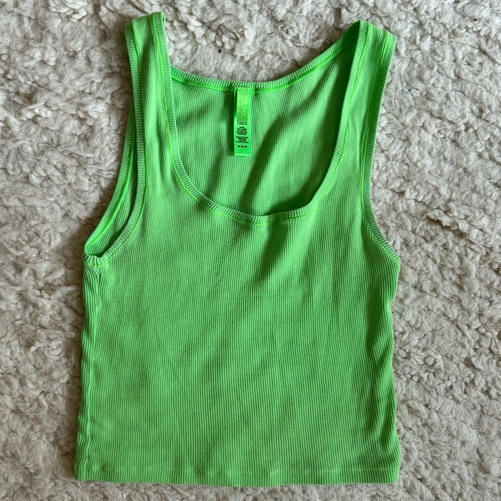 Skims cotton rib tank / neon green
